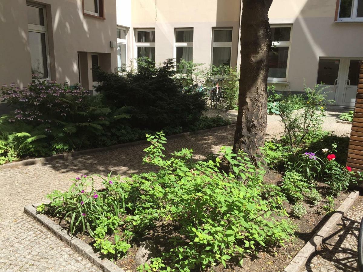 Upmarket Studio With Balcony In Friedrichshain Apartment Berlin Exterior photo